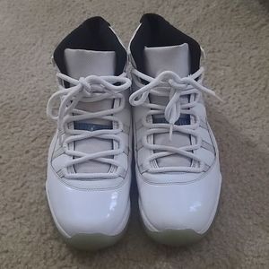 Jordan 11's •White Patent Leather• Size 11